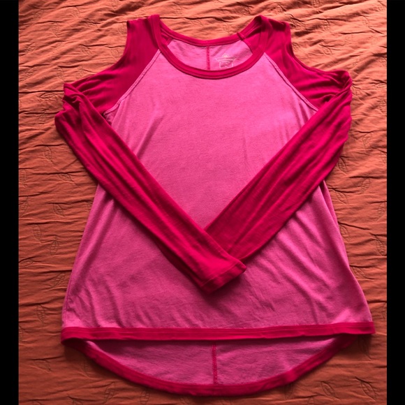 NWOT*PURE KARMA COLD SHOULDER TEE SHIRT*SOFT*NEVER WORN*NEW*MSRP $49 - Picture 4 of 7